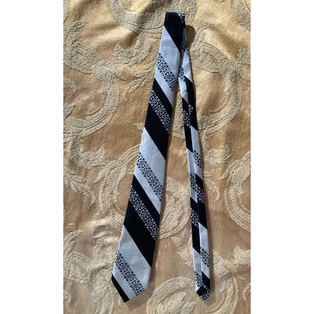 Vintage 70s Necktie 1970s Wide Fat Black White Hipster Culton Cutter Cravat Tie